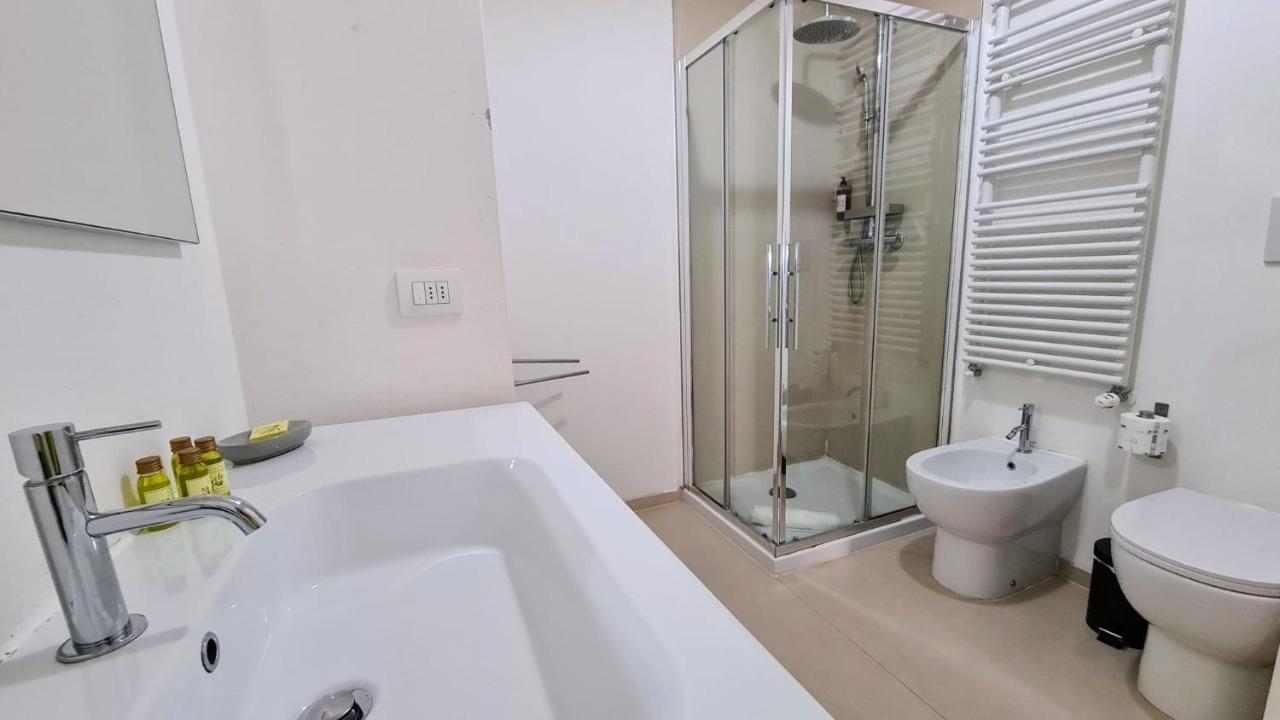 Ritter'S Rooms & Apartments Триест Екстериор снимка