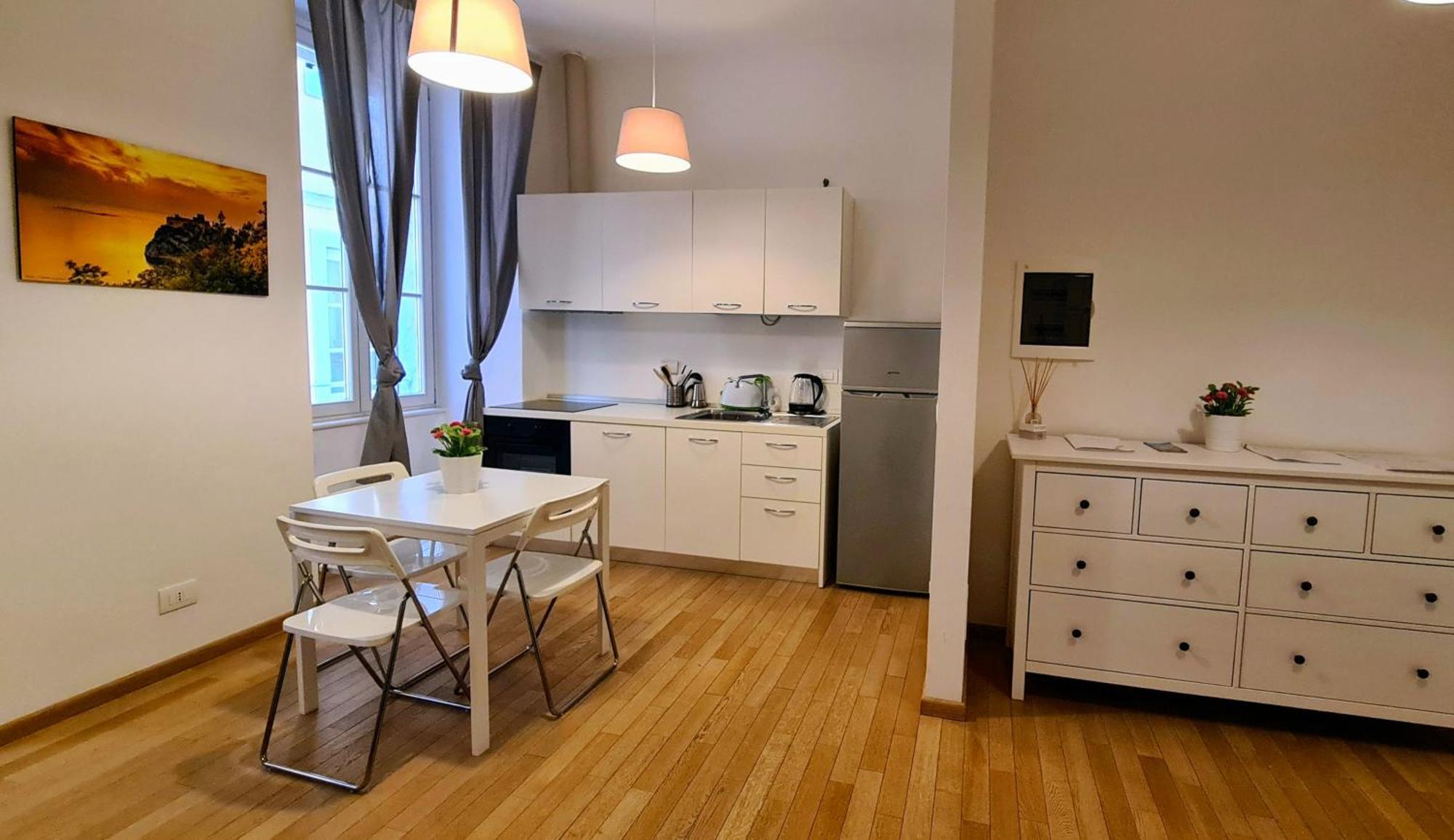 Ritter'S Rooms & Apartments Триест Екстериор снимка